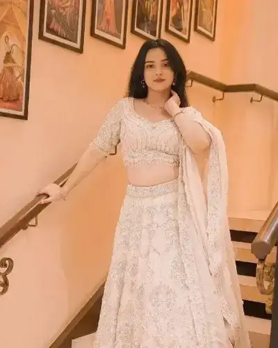 Escort Service In Bhokar